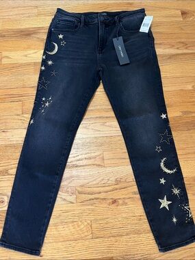 Driftwood Jackie embroidered moon new 30